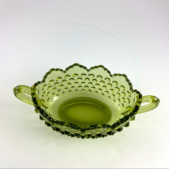 Vintage Fenton Green Hobnail Bowl Scalloped with Handles Nut Dish Trinket Dish - Picture 2 of 6